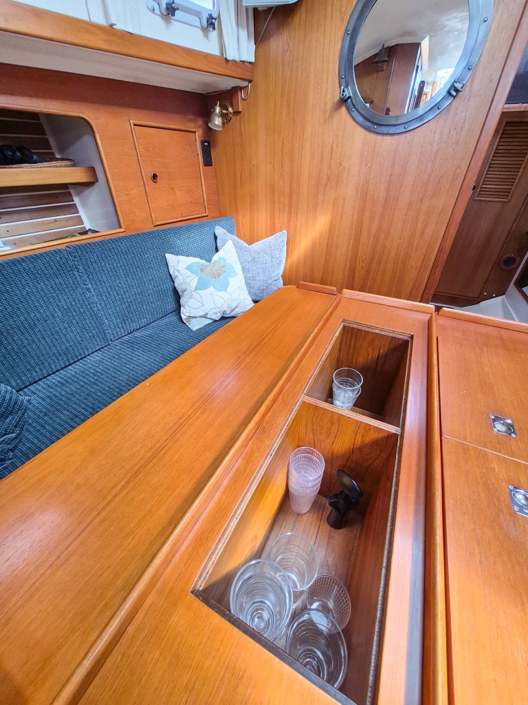 1984 Nonsuch 36