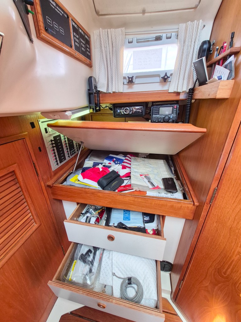 1984 Nonsuch 36