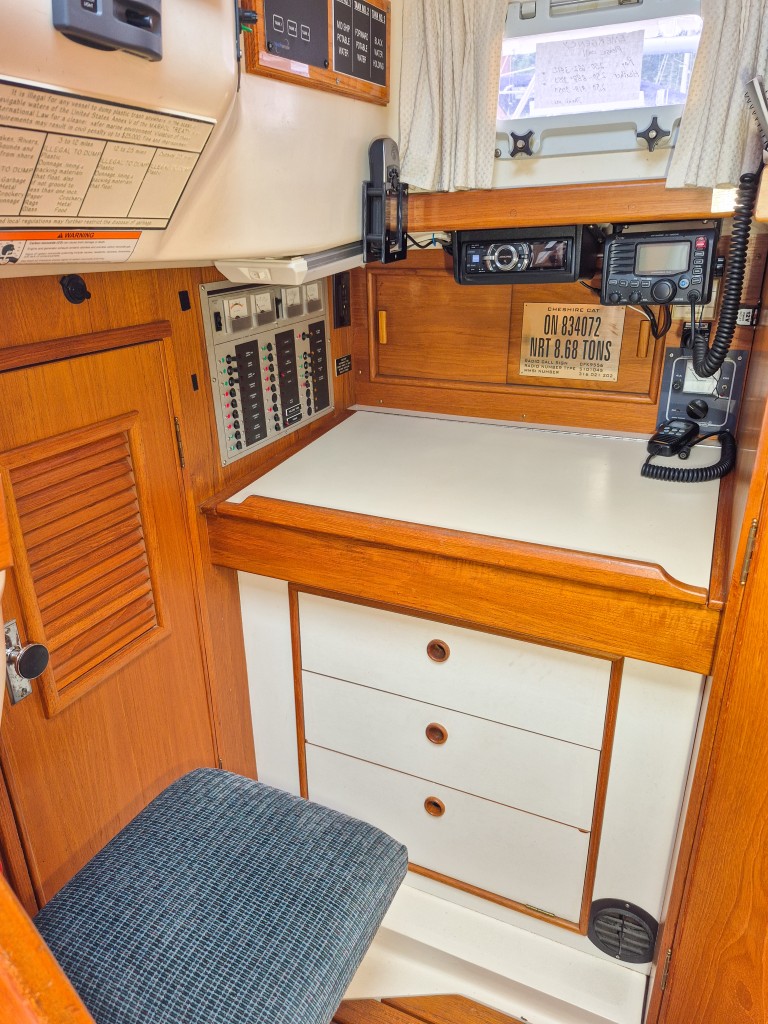1984 Nonsuch 36