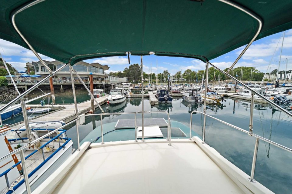 1998 Camano 31 Troll