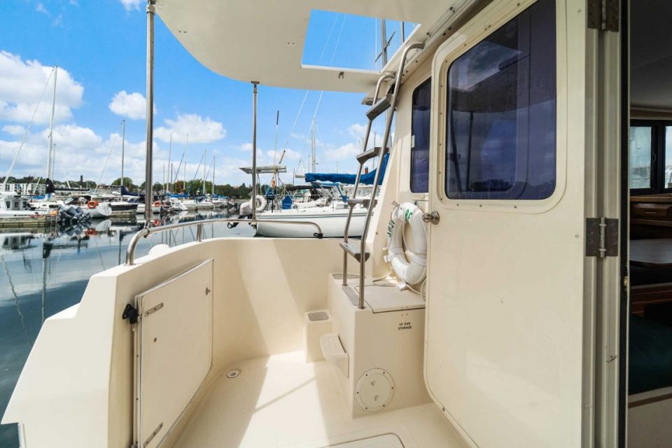 1998 Camano 31 Troll