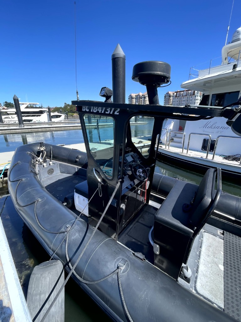 2000 Zodiac Hurricane 733