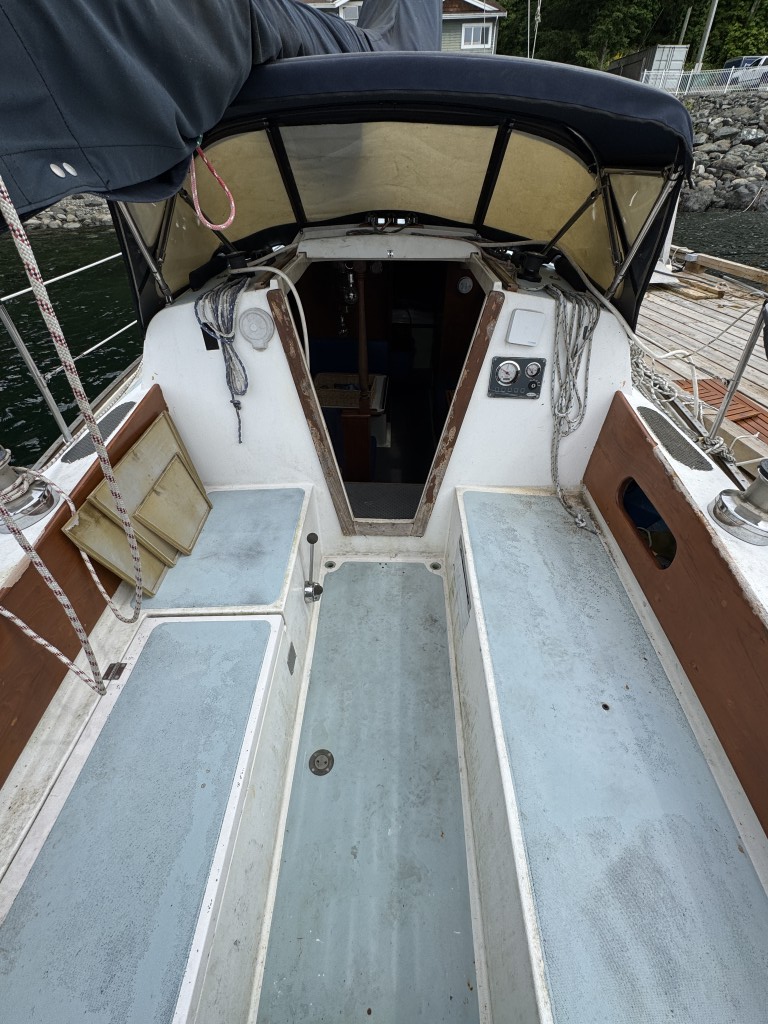 1972 Ranger 33