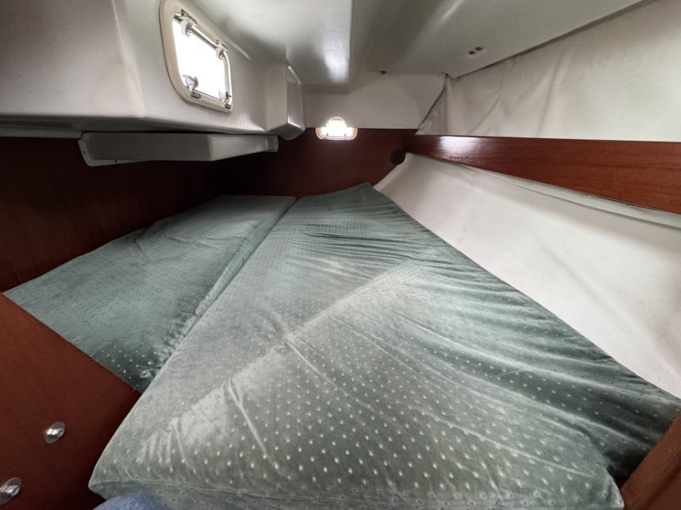 1994 Beneteau Oceanis 300
