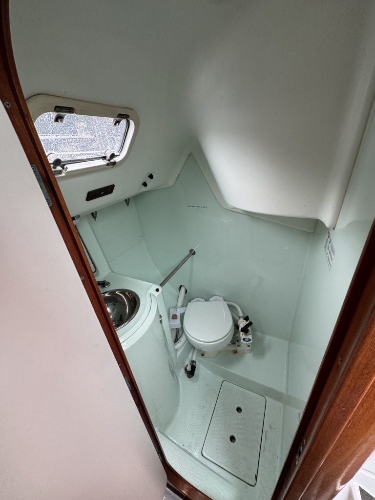 1994 Beneteau Oceanis 300