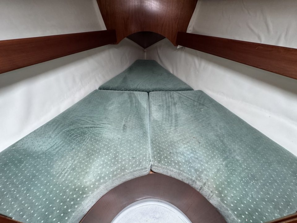 1994 Beneteau Oceanis 300