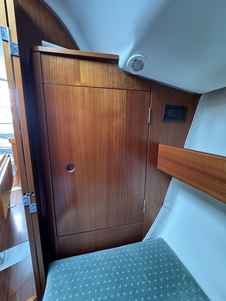 1994 Beneteau Oceanis 300