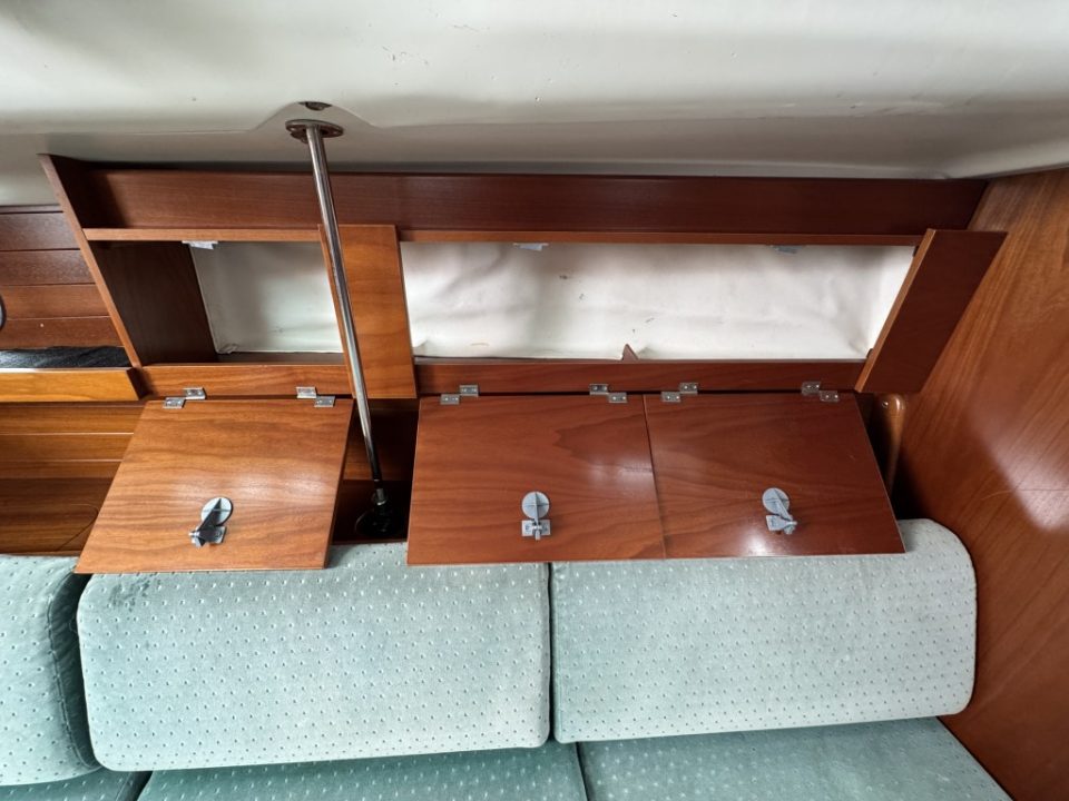 1994 Beneteau Oceanis 300