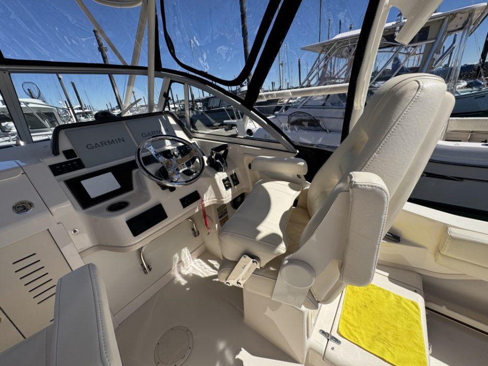 2023 Grady-White Gulfstream 232