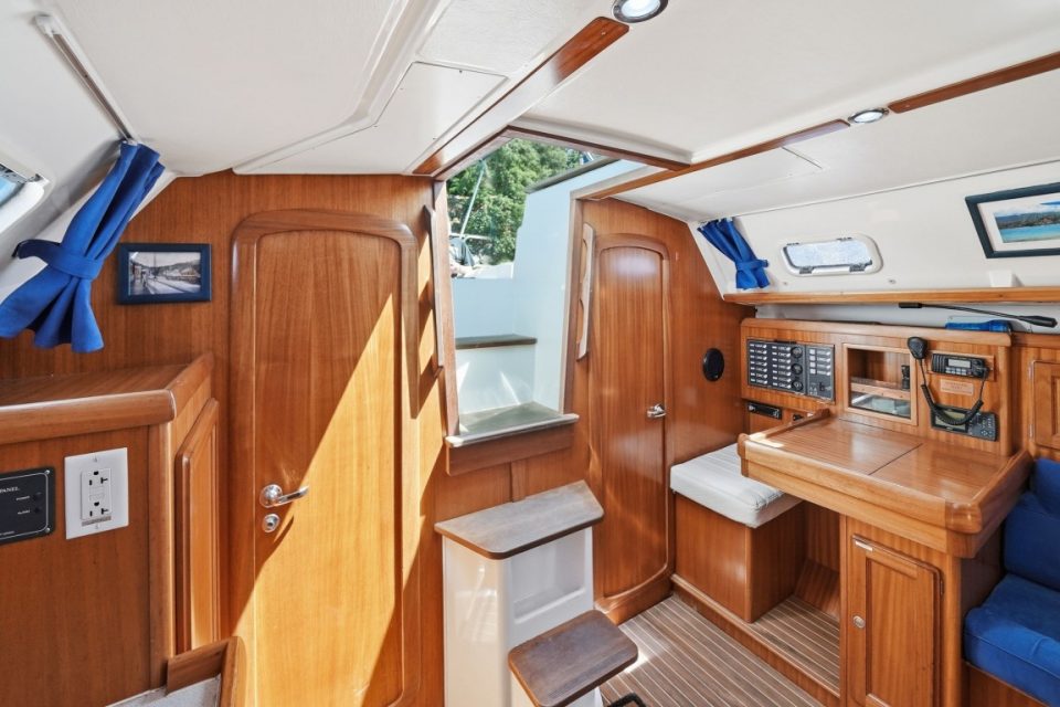 2002 Dufour 36 Classic