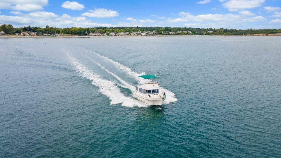 1998 Camano 31 Troll