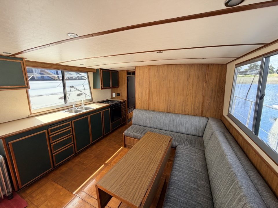 1992 Corsair 42′ Cruise A Home