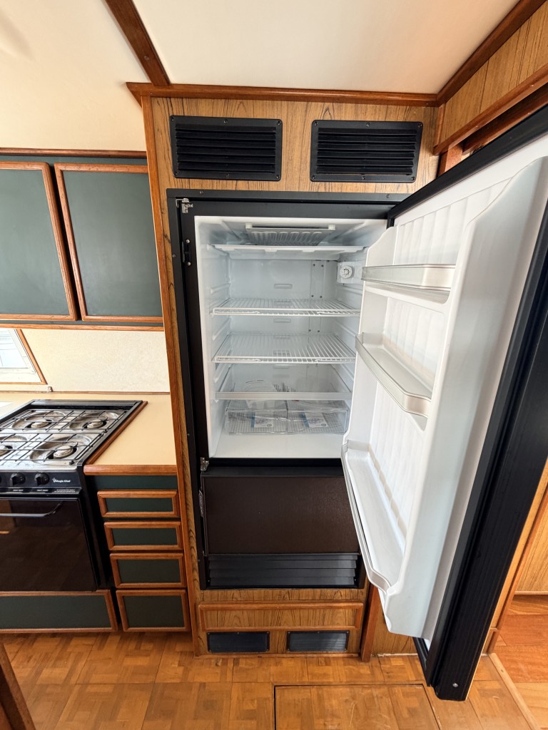1993 Corsair 42′ Cruise A Home