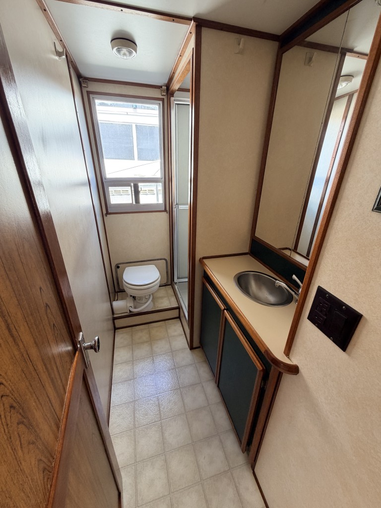 1992 Corsair 42′ Cruise A Home