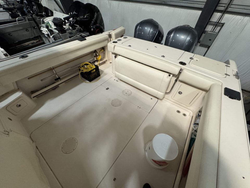 2019 Grady-White Marlin 300