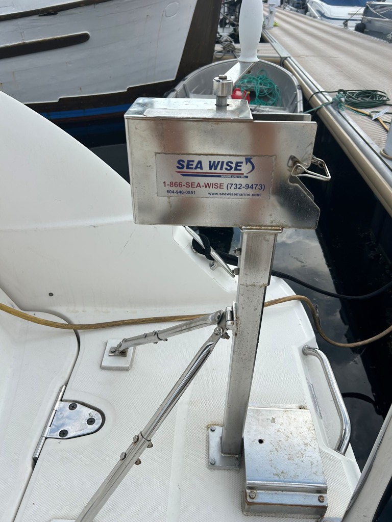 2009 Sea Ray Sundancer 330