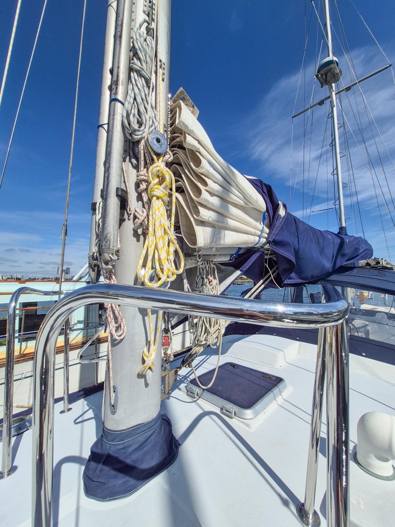 1973 Whitby 42