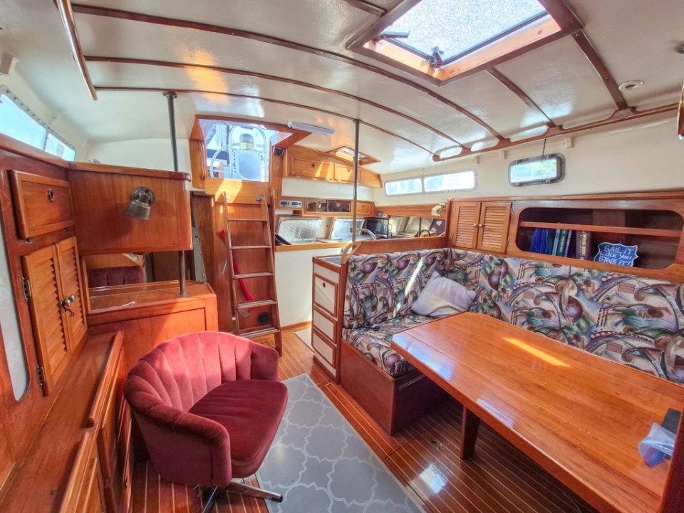 1973 Whitby 42