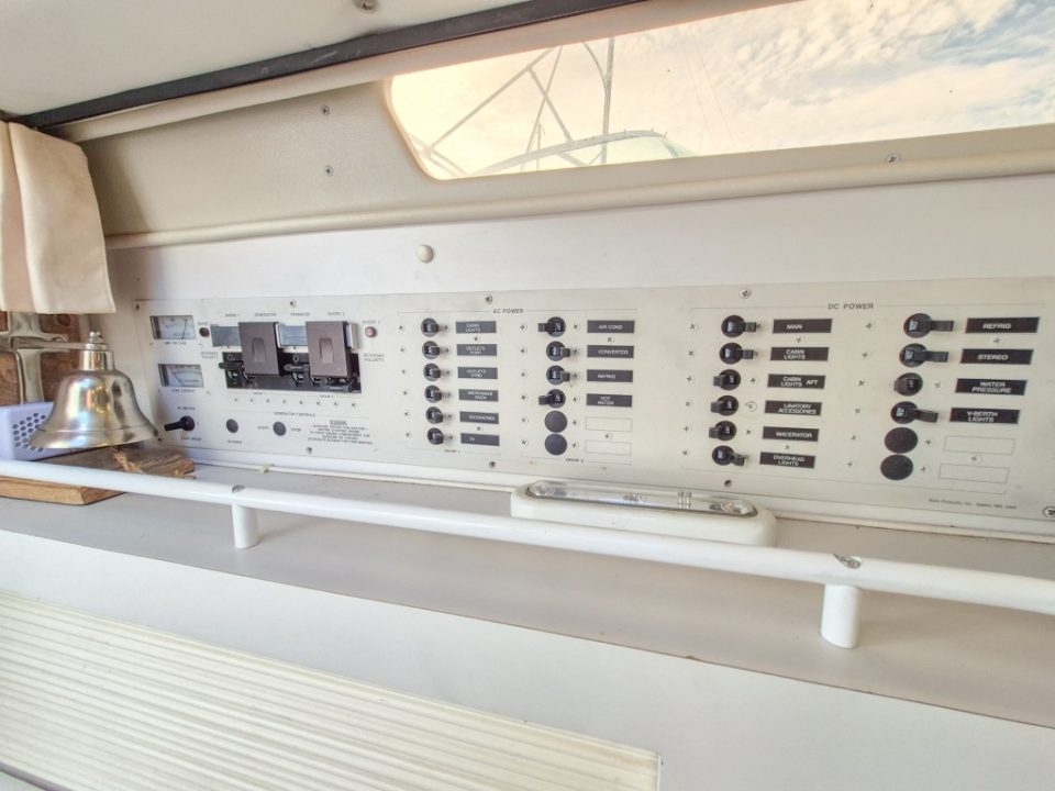 1990 Wellcraft Monaco