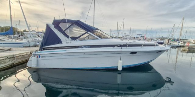 1990 Wellcraft Monaco