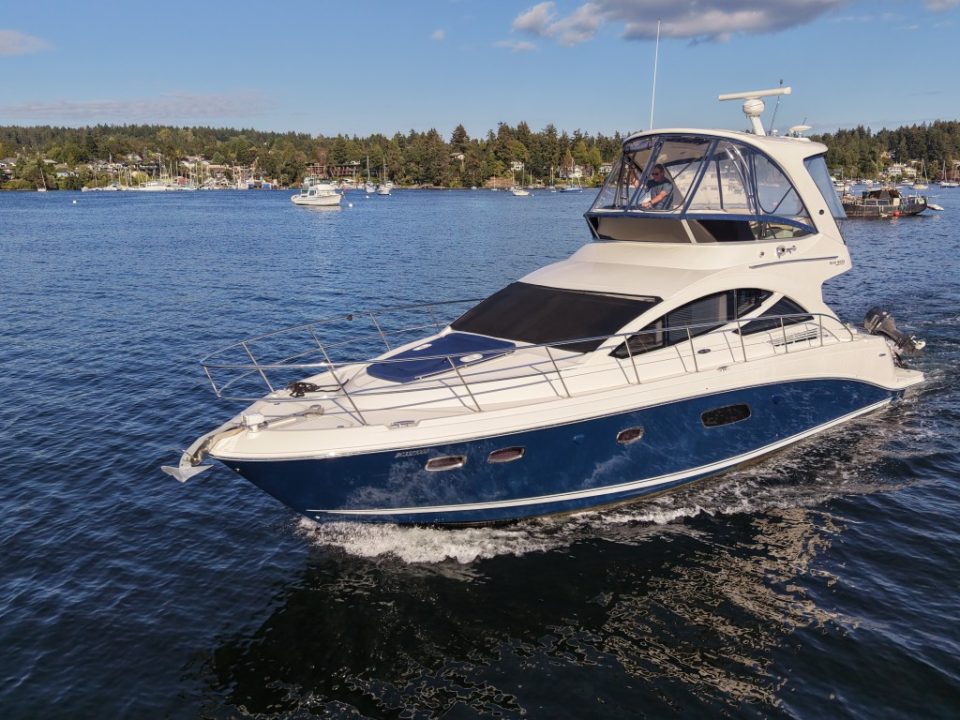2012 Sea Ray 450 Sedan Bridge
