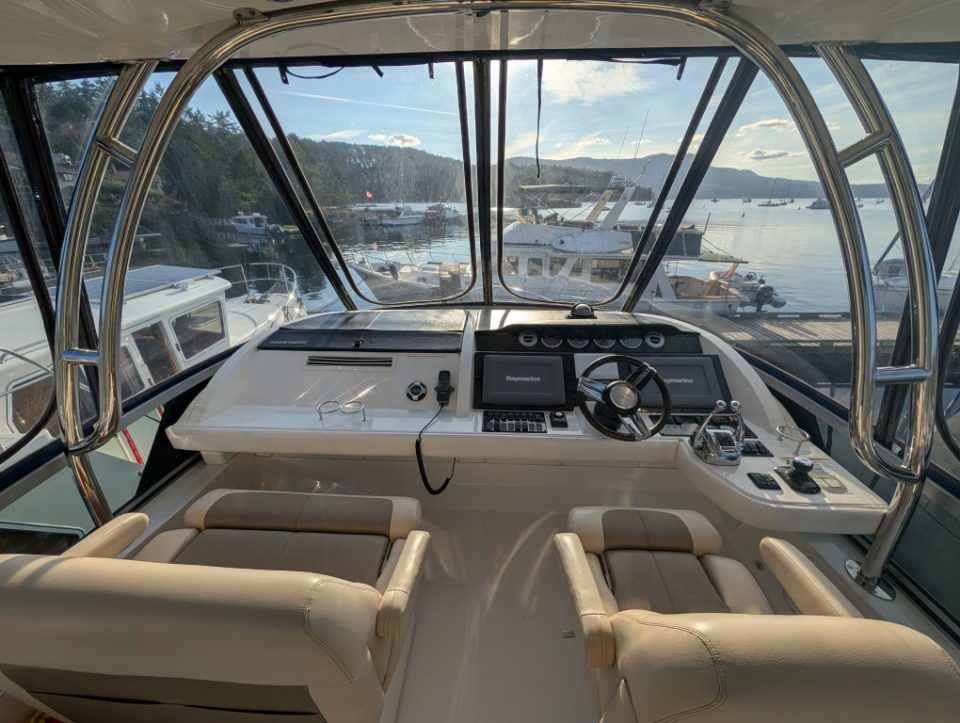 2012 Sea Ray 450 Sedan Bridge