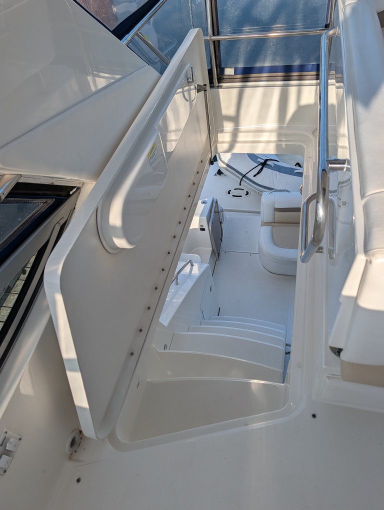 2012 Sea Ray 450 Sedan Bridge
