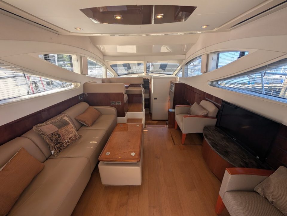 2012 Sea Ray 450 Sedan Bridge