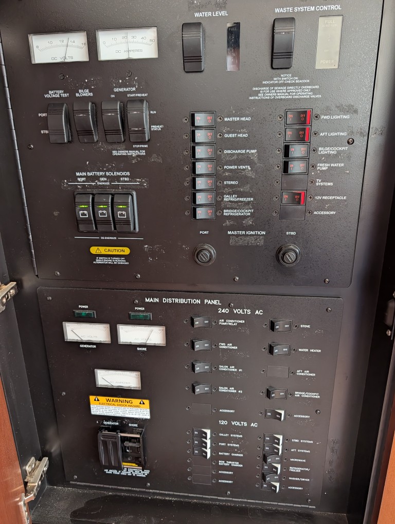 2012 Sea Ray 450 Sedan Bridge