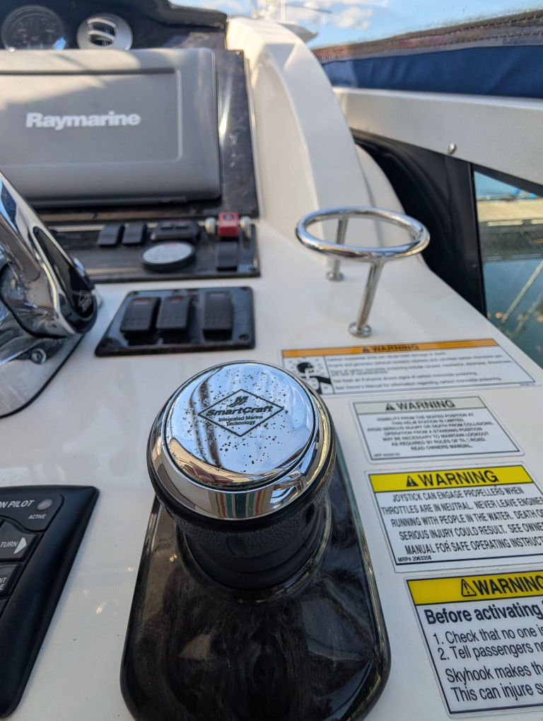 2012 Sea Ray 450 Sedan Bridge
