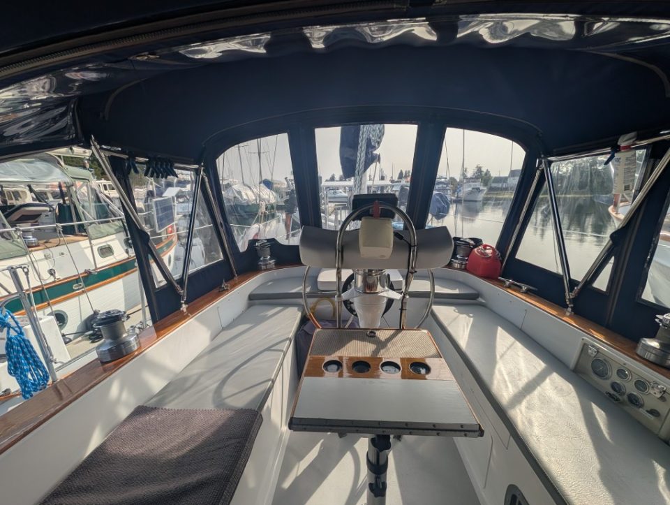 1981 Gulfstar 44
