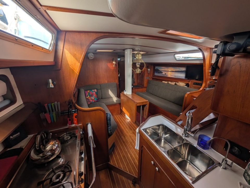 1981 Gulfstar 44