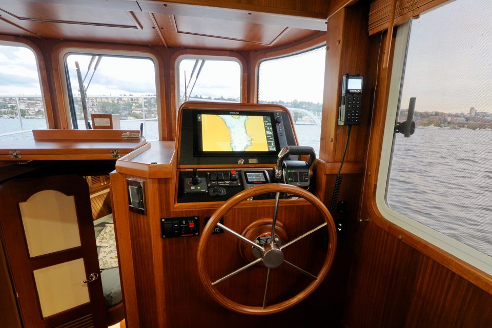 Helmsman Trawlers 31x