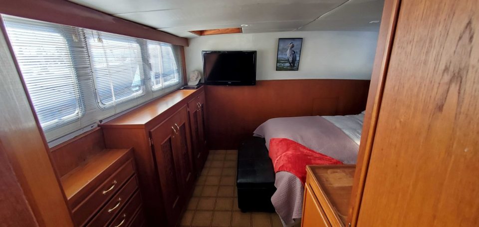 1973 Gulf Commander 48 Motoryacht - photo 10