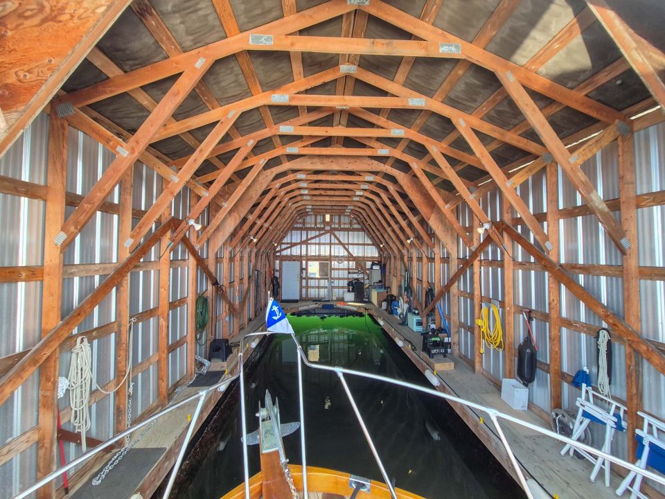 1996 Custom North Saanich 45′ Boathouse - photo 2