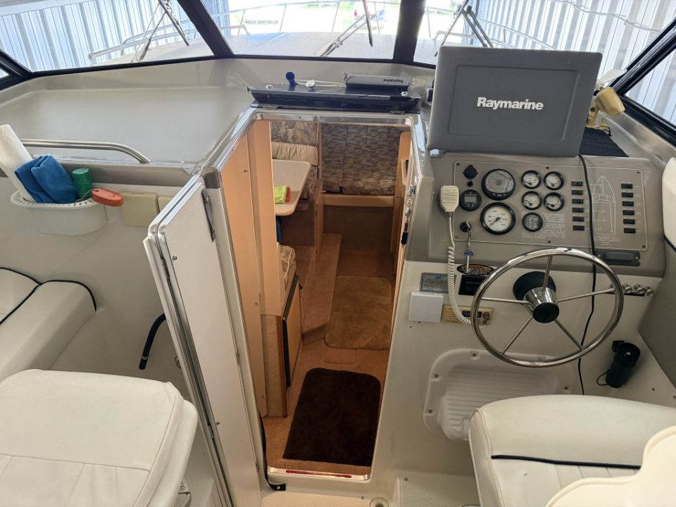 2000 Bayliner 2859 Ciera Express - photo 23