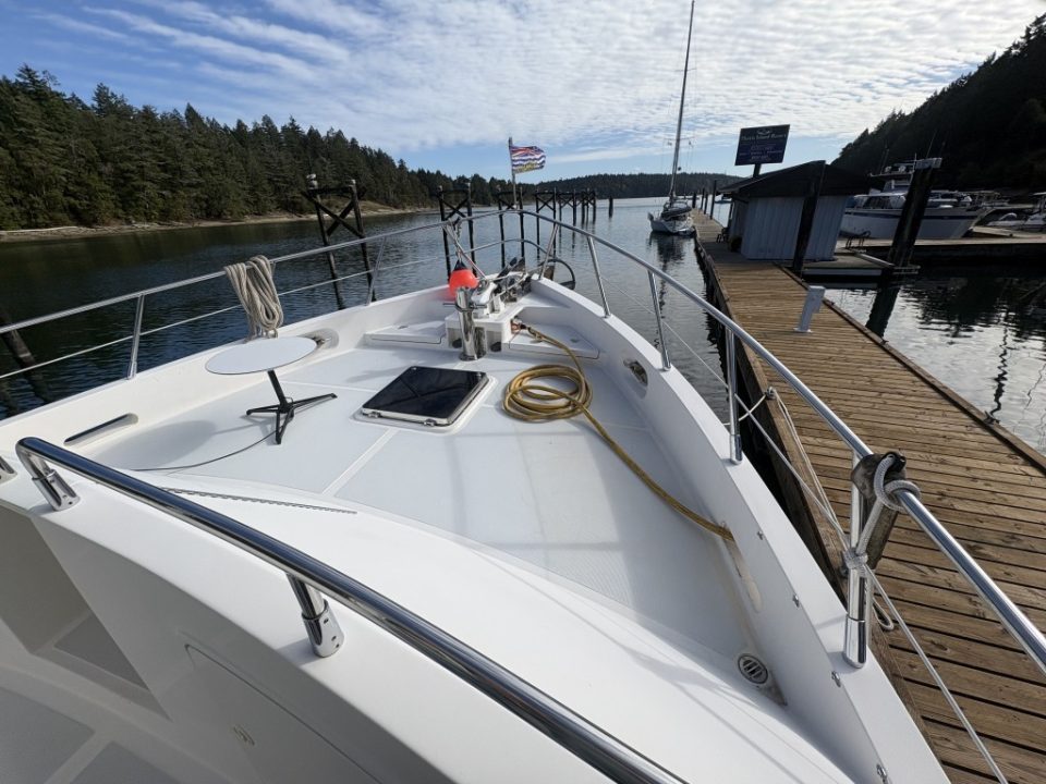 2001 Selene 47 Pilot House Trawler - photo 7