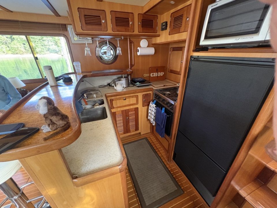 2001 Selene 47 Pilot House Trawler - photo 11