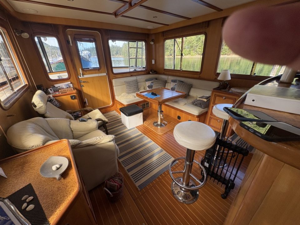 2001 Selene 47 Pilot House Trawler - photo 12