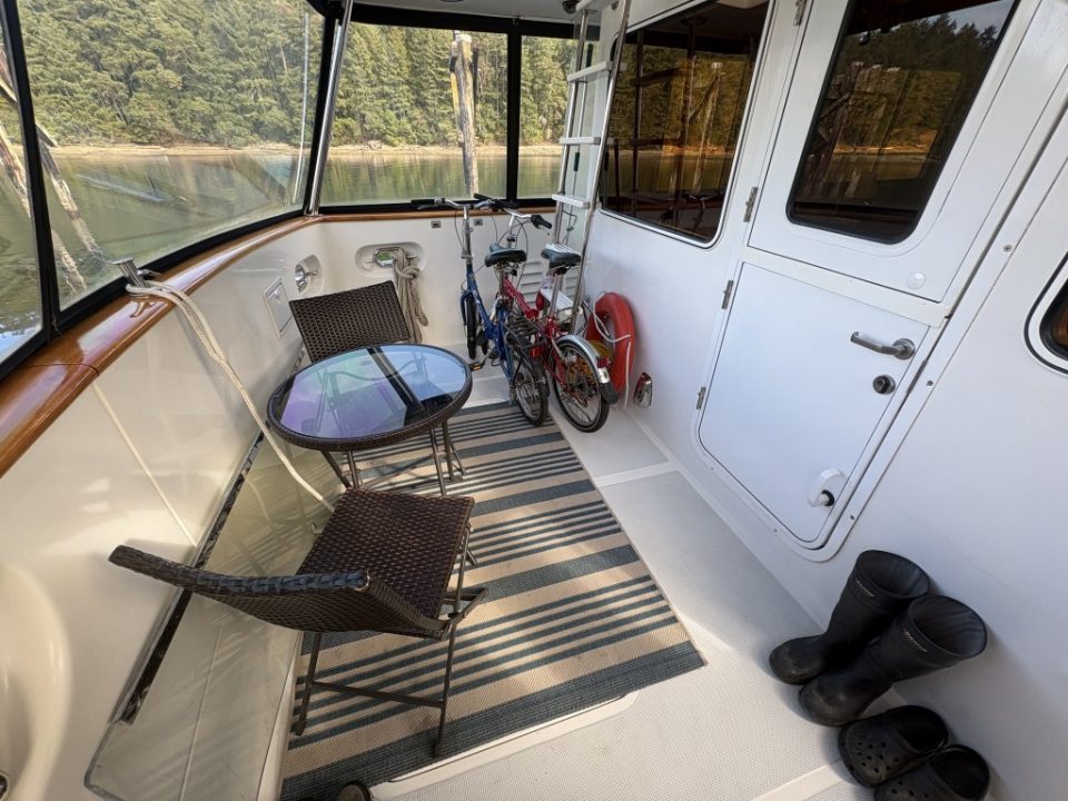 2001 Selene 47 Pilot House Trawler - photo 15
