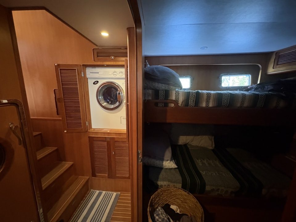 2001 Selene 47 Pilot House Trawler - photo 17