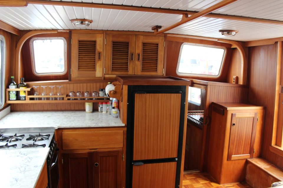 1980 Grand Mariner Tri Cabin 40 - photo 14