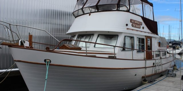1980 Grand Mariner Tri Cabin 40