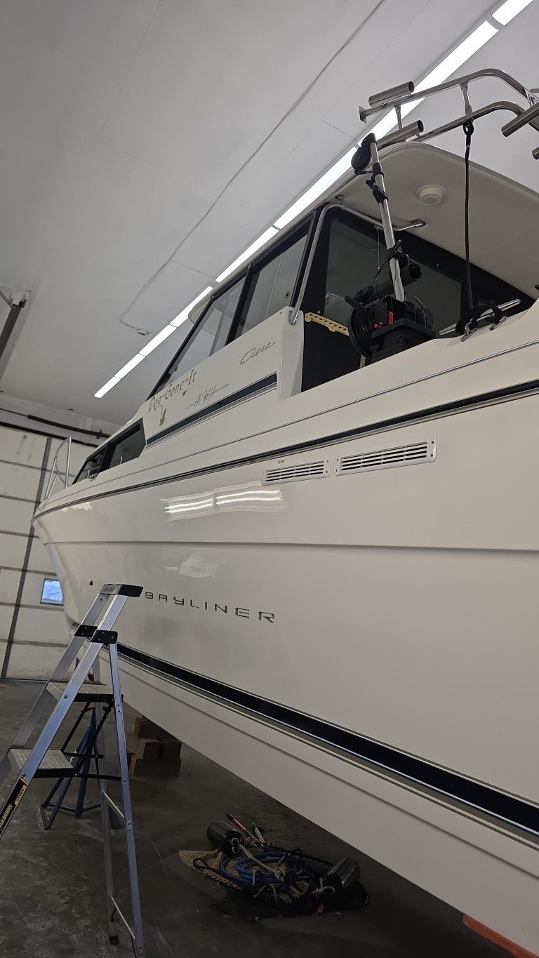 2000 Bayliner 2859 Ciera Express - photo 9